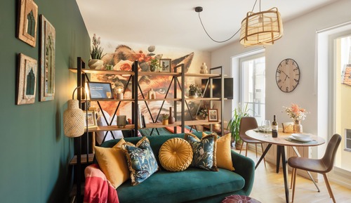 Romantic Studio