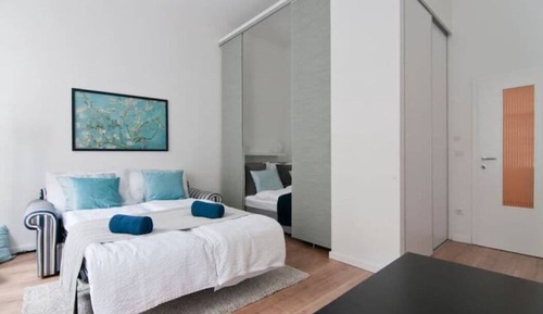 Apartment (7)