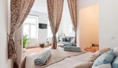 Apartment (14)