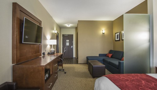 Suite, Multiple Beds, Non Smoking (Efficiency, Upgrade)