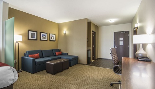 Suite, Multiple Beds, Non Smoking