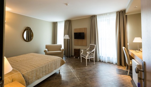 Junior Triple Room