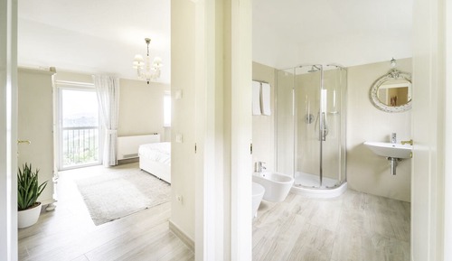 Standard Suite, 1 Queen Bed, Private Bathroom, Tower