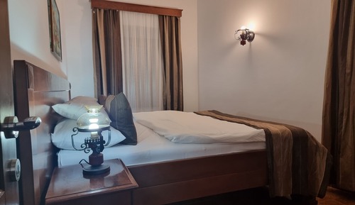 Suite, 2 Bedrooms, Balcony