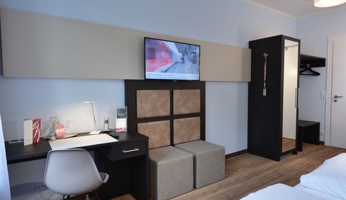 Business Double Room, 1 Queen Bed