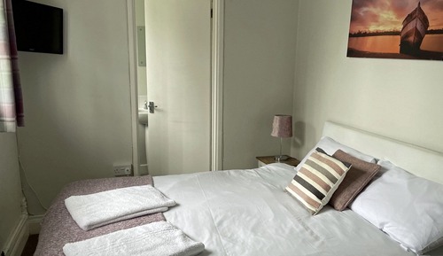Double Room, Ensuite