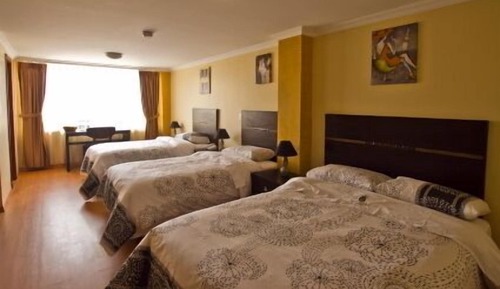 Triple Room