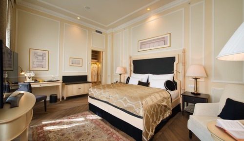 Wilson Executive Room