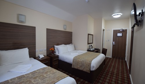 Superior Triple Room