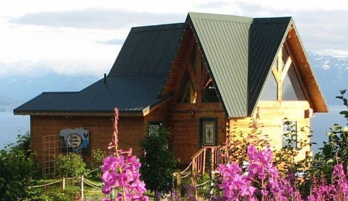 Dovetail Log Cabin