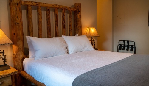 Family Suite, 2 Bedrooms, Kitchen, Mountain View