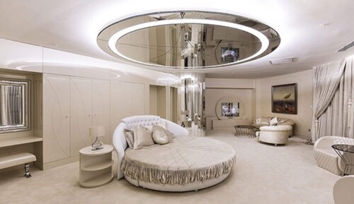 Honeymoon Suit