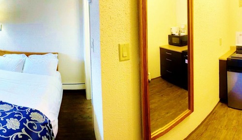 Room, 2 Queen Beds, Smoking