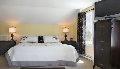 Junior Double Room, 1 King Bed with Sofa bed, Annex Building