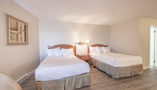 Classic Quadruple Room
