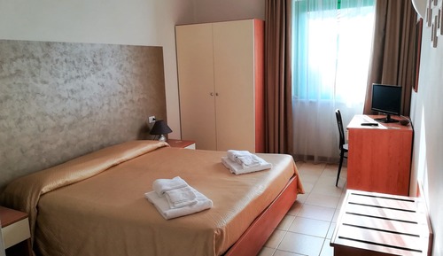 Traditional Twin Room