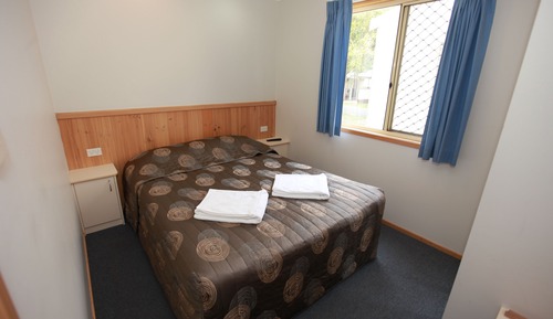 1 Bedroom Ensuite 4 Berth Cabin