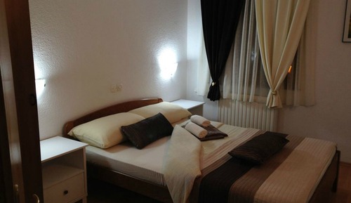 Double Room (Small)