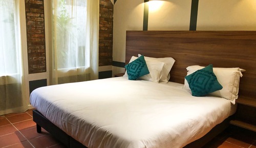 Villa apartment with Kitchen and two rooms, 1 sofa bed and outdoor terrace