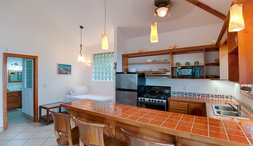 Family Condo, Multiple Beds, Kitchen, Ocean View