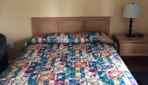 Standard Room, 1 Queen Bed with Sofa bed