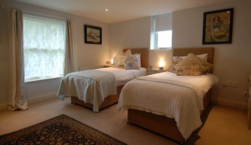 Luxury Twin Room
