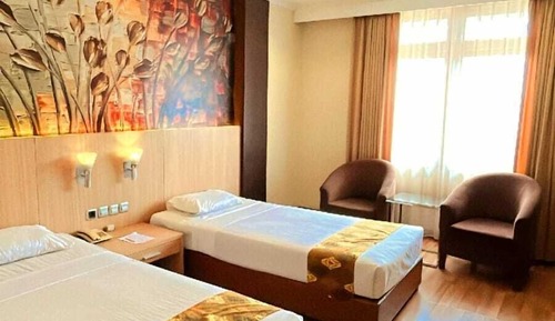 Economy Room