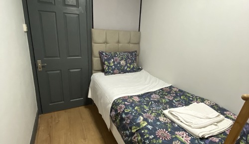 Single room with Ensuite