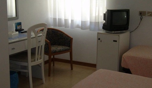 Comfort Triple Room