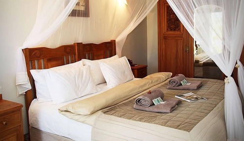 Standard Cabin (River Cabin)