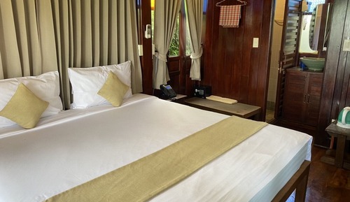 Deluxe Double Room, Pool Access, Garden View