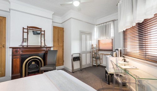 Compton Room