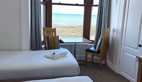 Twin Room, Ensuite, Sea View