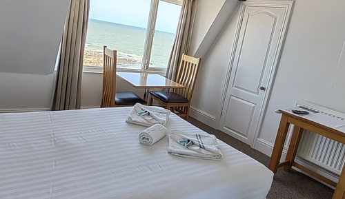 Double Room, Ensuite, Sea View