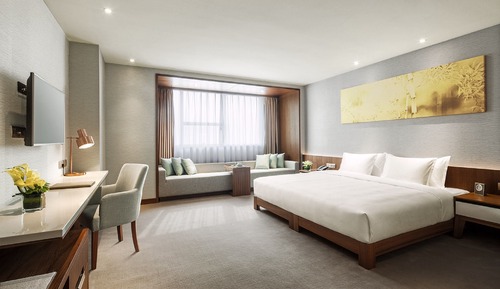 Deluxe King Room
