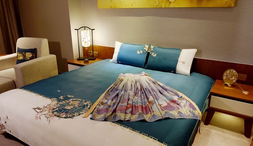 Signature Room