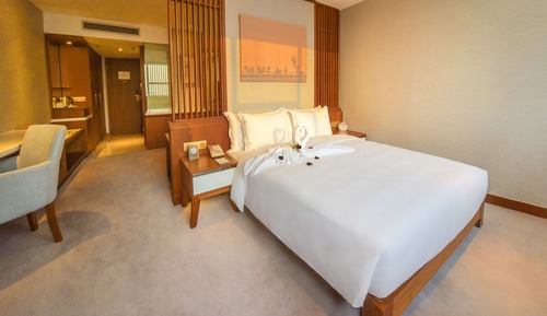 Signature Room