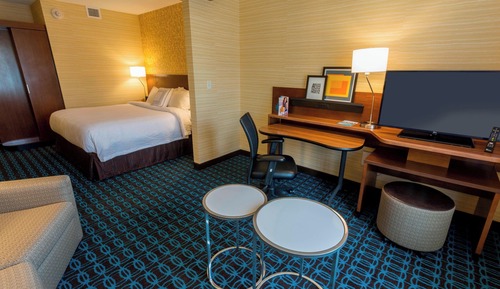 Suite, 1 King Bed with Sofa bed