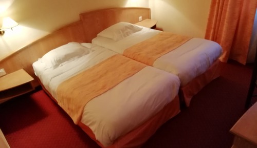 Classic Twin Room