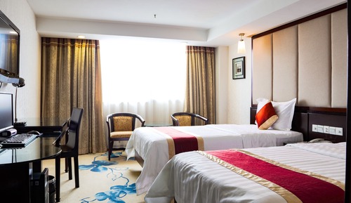 Business Twin Room (Deluxe)