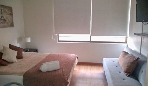 Studio (507)