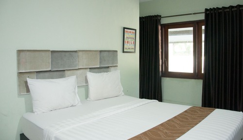 Premium Room, 1 Queen Bed