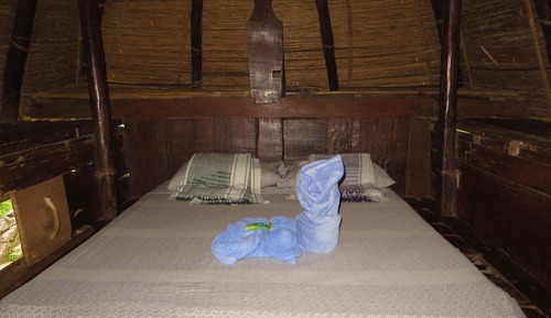 Native Cottage (Good for 3)