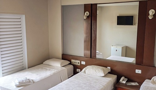 Triple Room, 3 Twin Beds, City View