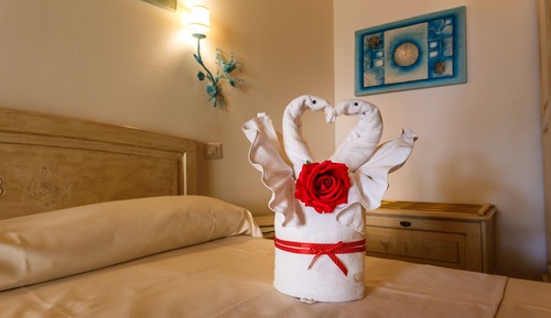 Standard Triple Room, Private Bathroom, Garden View
