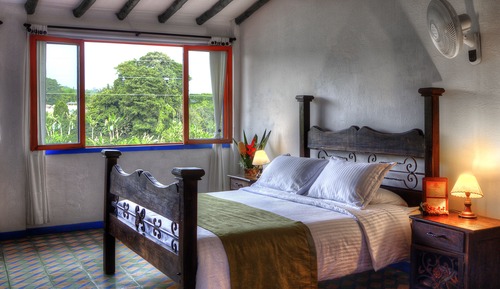 Traditional Room, 1 Queen Bed