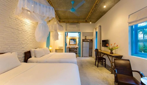 Deluxe Triple Room