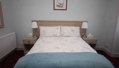 Double Room (Room 3)