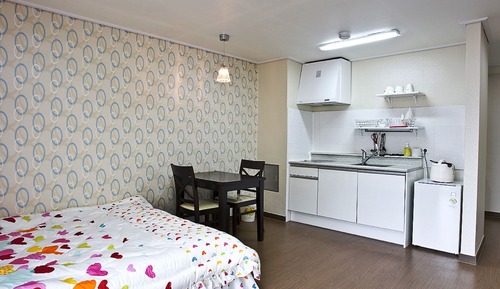 White Couple Room