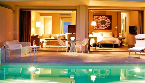 Deluxe Suites, Private Pool - Seafront